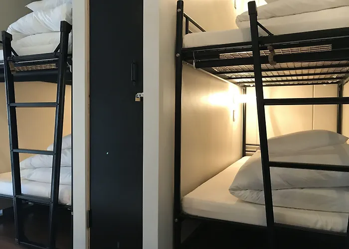 Yokohama (Kanagawa) Hostels