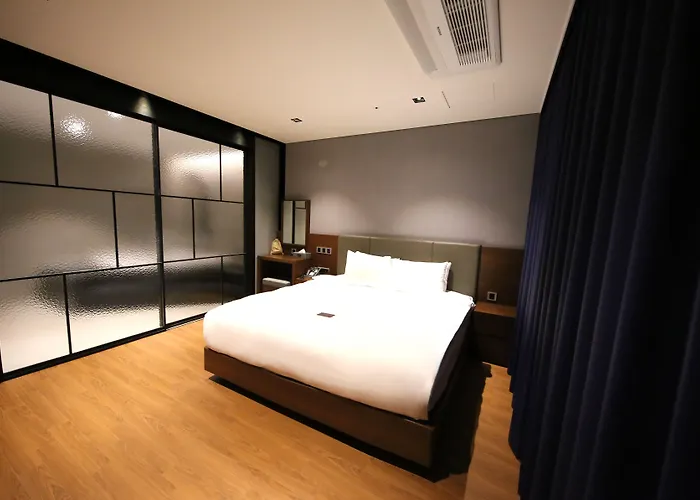 Sea Cruise Hotel