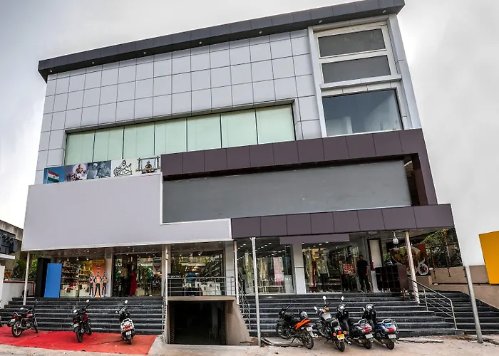 Hotel O Ulavcharu Hotels