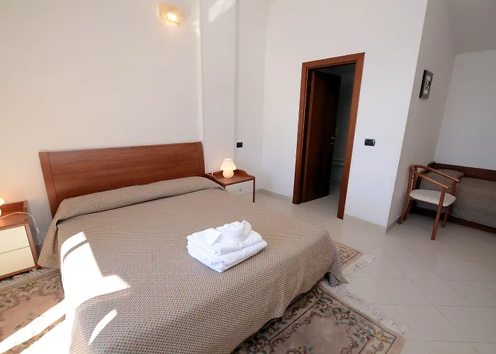 Hotel Leopold