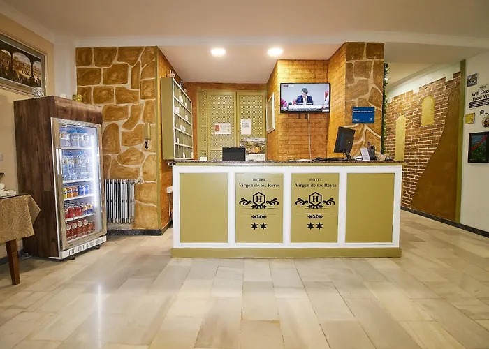 Hotel Virgen De Los Reyes