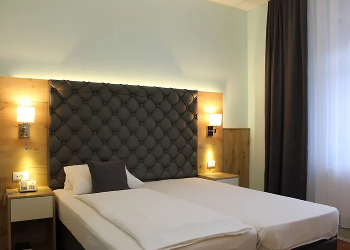 Hotel Rheinbrücke