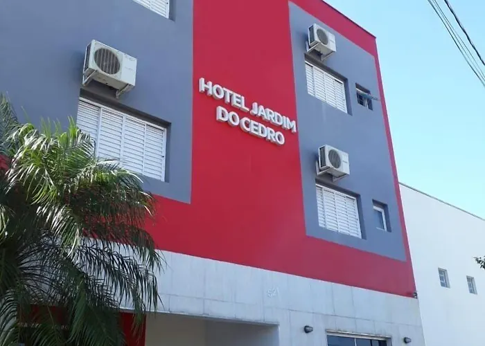 Hotel Jardim do Cedro
