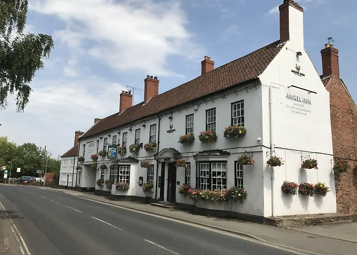Blyth (Nottinghamshire) Hotels