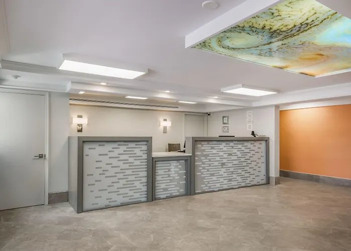 Quality Inn Hampton - Newport News