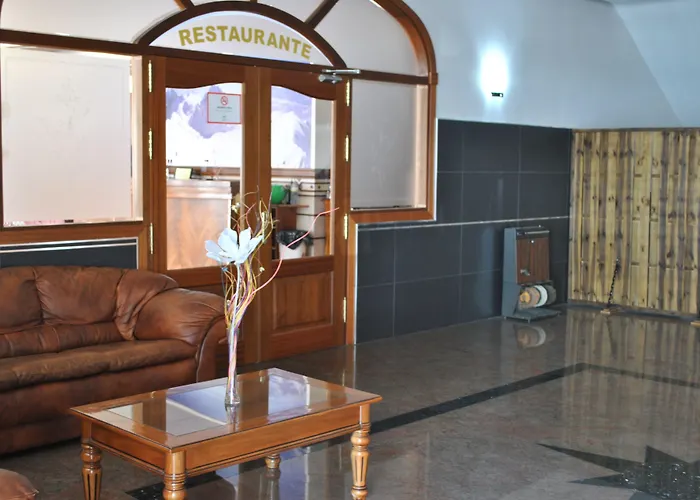 Hotel Restaurante Dama De Baza