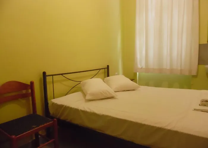 Zeus Hostel