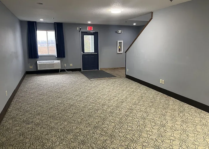 Cozy House Inn & Suites By Marifah