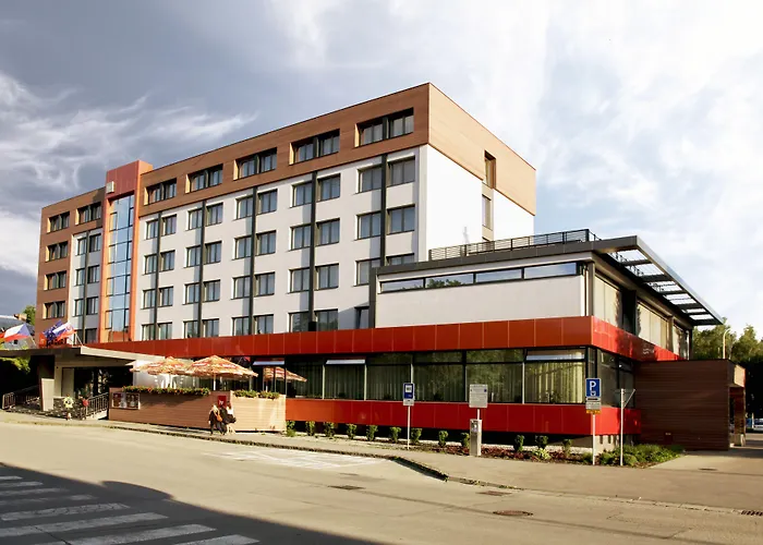Hotels in Martin