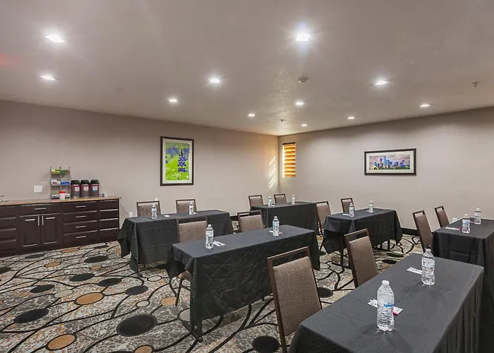 Comfort Suites Lewisville - Dallas