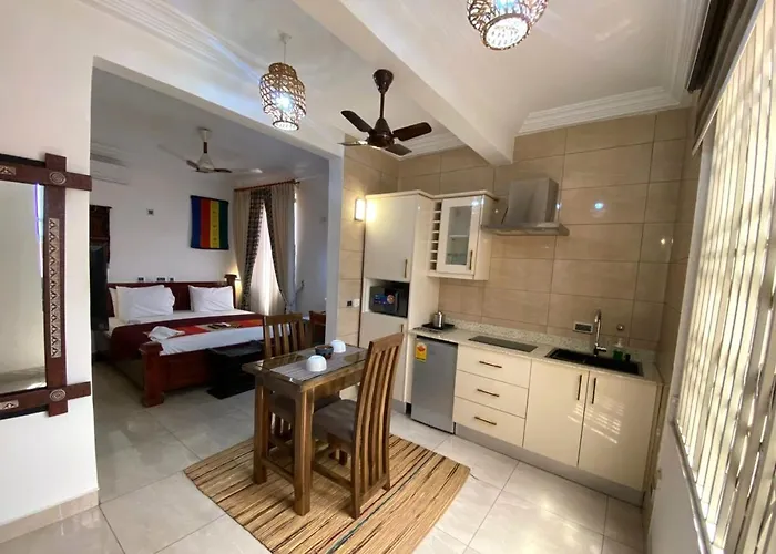 Asantewaa Premier Hotel