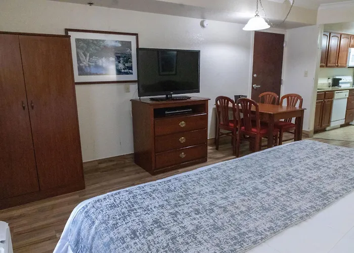 Homestead Lodge Apart Hotel