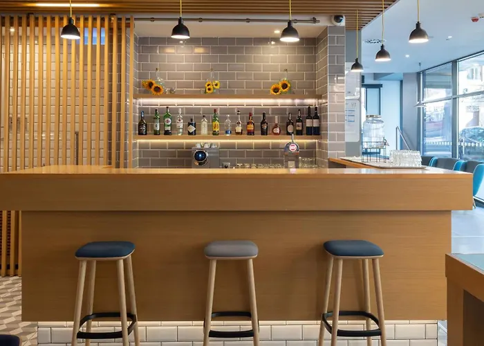 Holiday Inn Express Porto City Centre By Ihg