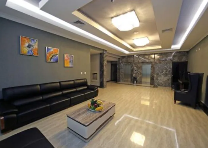 Hotel City Plaza & Suites