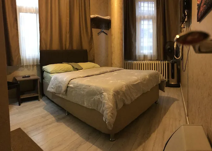 Saray Otel Pansiyon