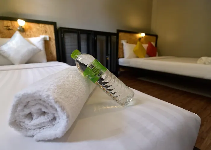 Ok Chic Phuket Hostel
