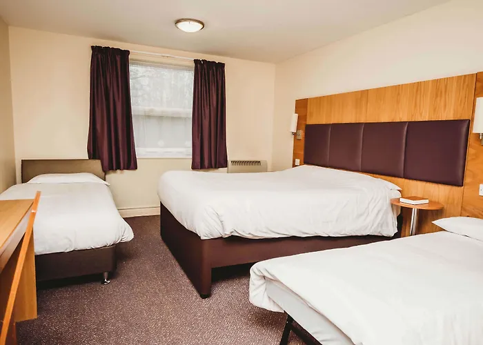 Purple Roomz Preston South