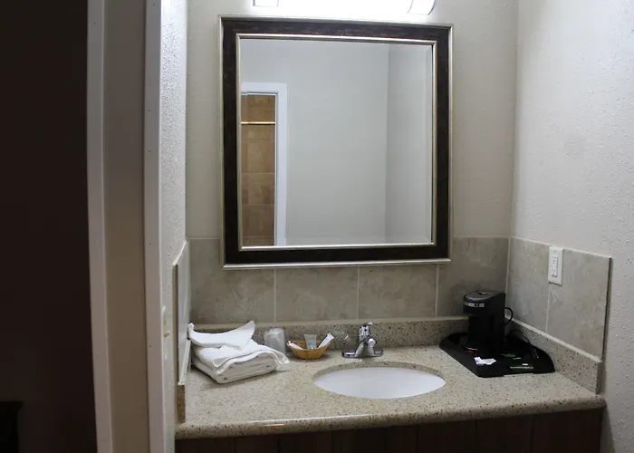 Regency Inn