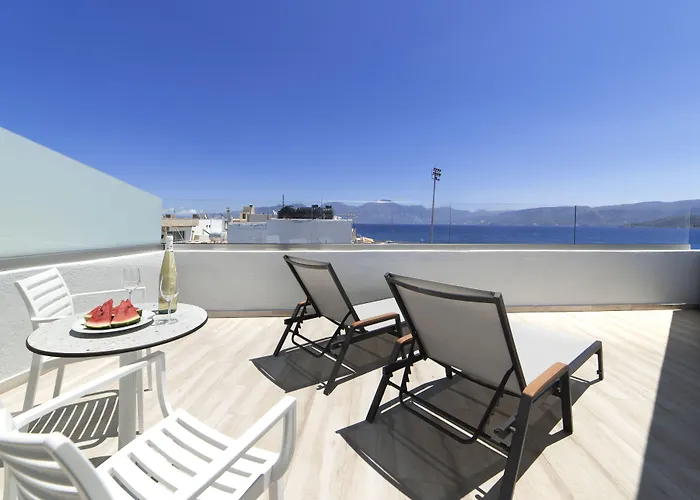 Naiades Marina Hotel (Adults Only)