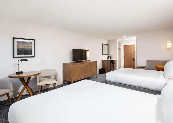 Pomeroy Hotel Fort Mcmurray