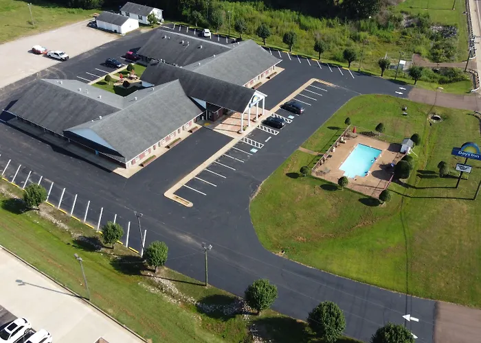 Days Inn By Wyndham Savannah