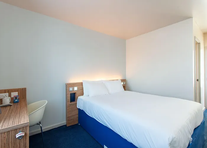 Go2 Portishead Marina Hotel