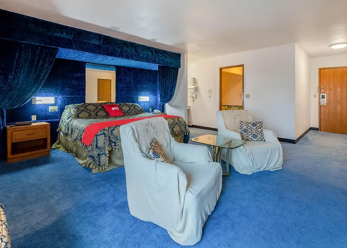 Oyo Hotel Chesaning Route 52 & Hwy 57