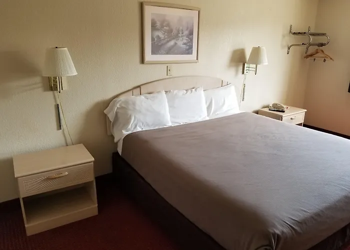 Americas Stay Inn-Leavenworth