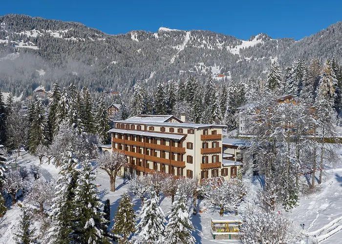 Villars Lodge