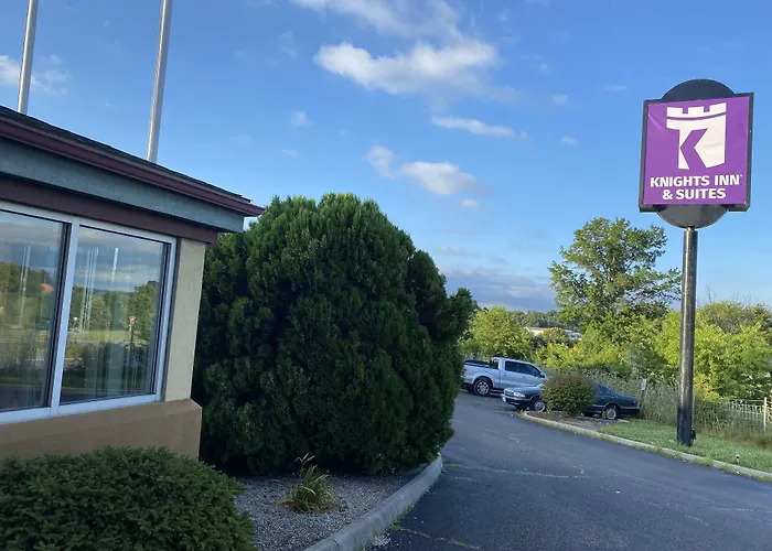 Knights Inn & Suites Dublin