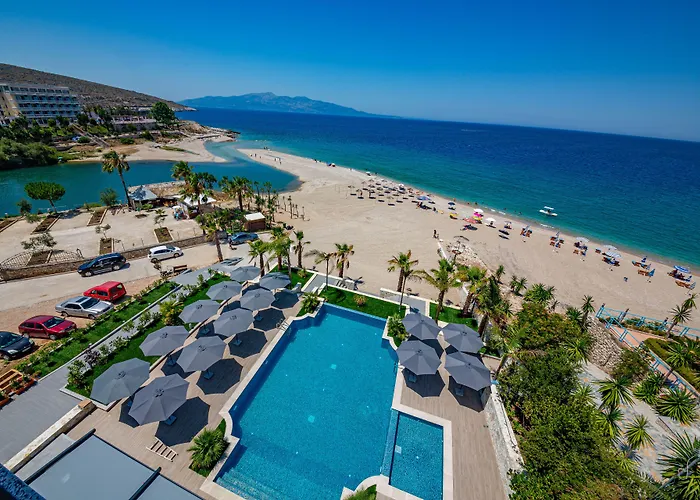 El Primero Hotel