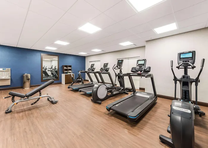 Hampton Inn & Suites Benton Harbor, Mi