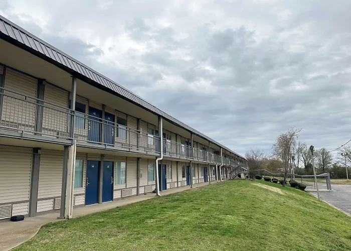 Motel 6 Forrest City Ar