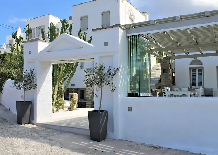 Parian Lithos Residence