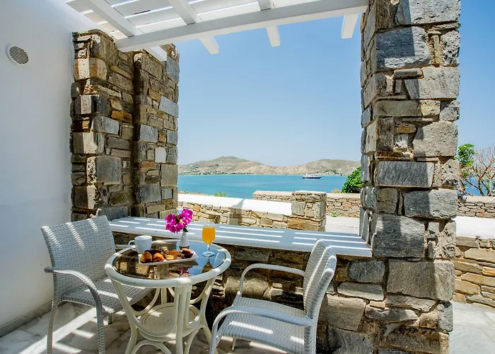 Parian Lithos Residence