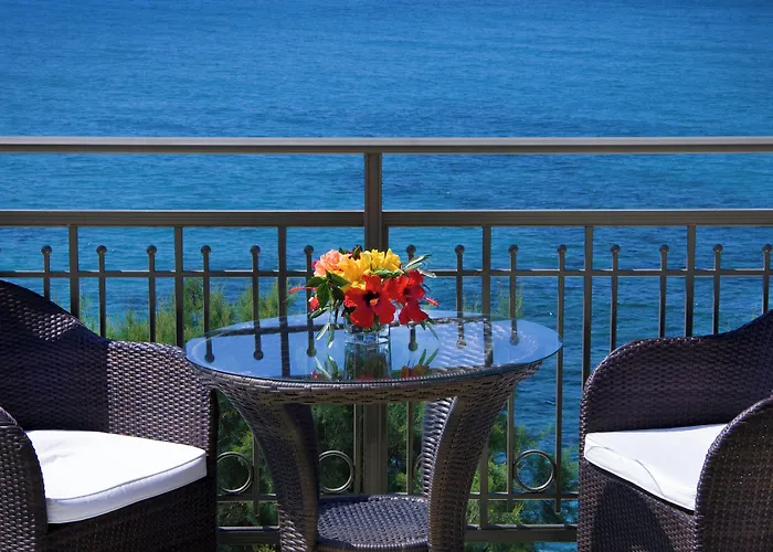Ilyssion Hotel