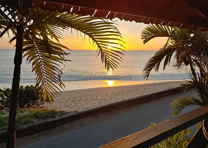 Orrie's Beach Bar&Hotel