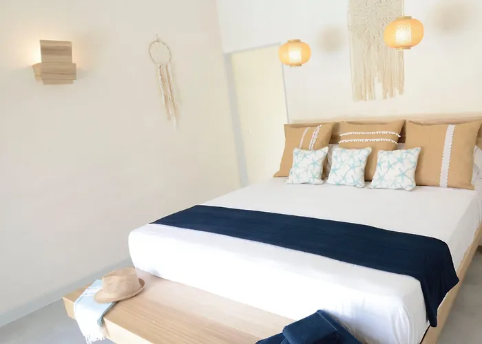 Boho Tamarindo (Adults Only)