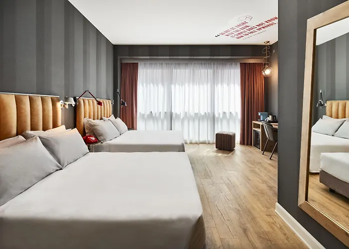 The Modernist Hotel