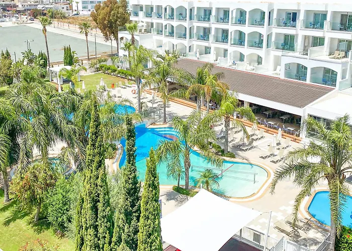 Anesis Hotel