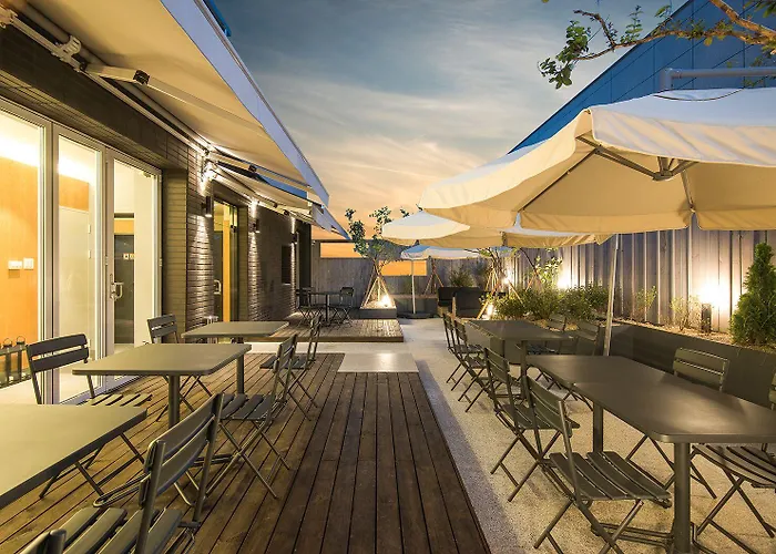 Blo By Blo Hotel