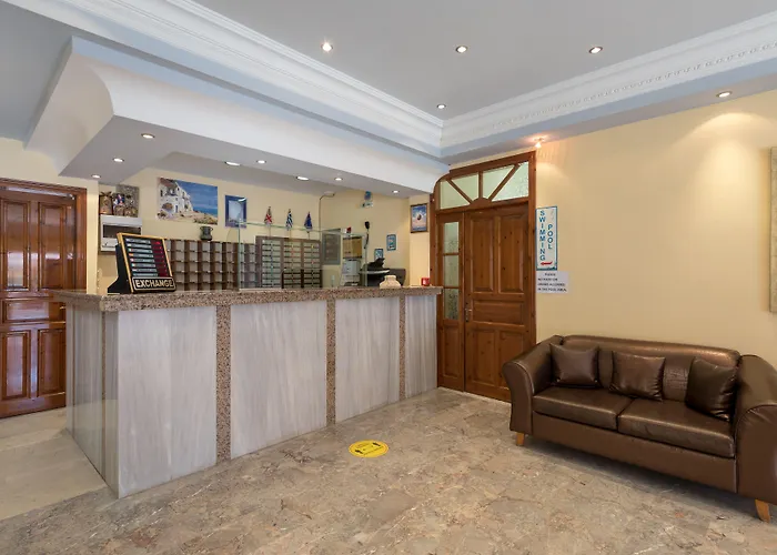 Lefkimi Hotel