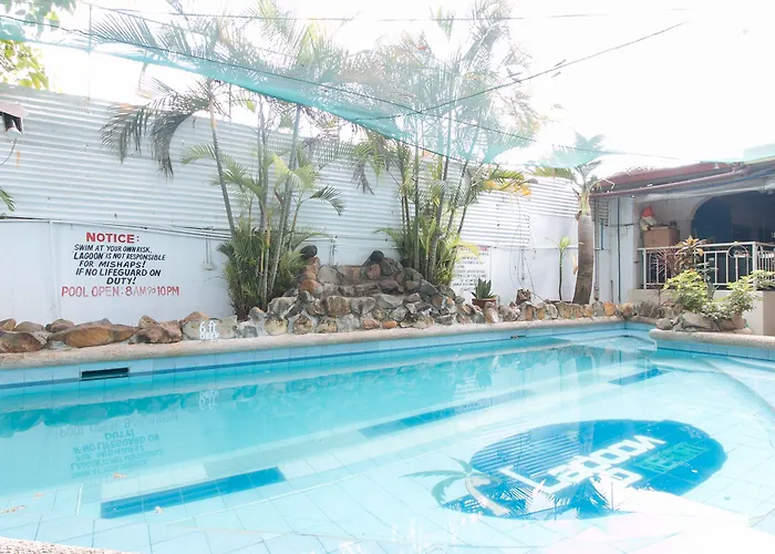 Reddoorz Plus At Lagoon Resort Zambales