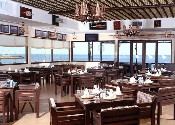Al Muntazah Plaza Hotel