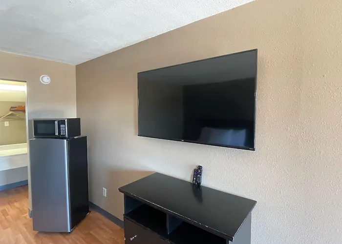 Best Budget Inn