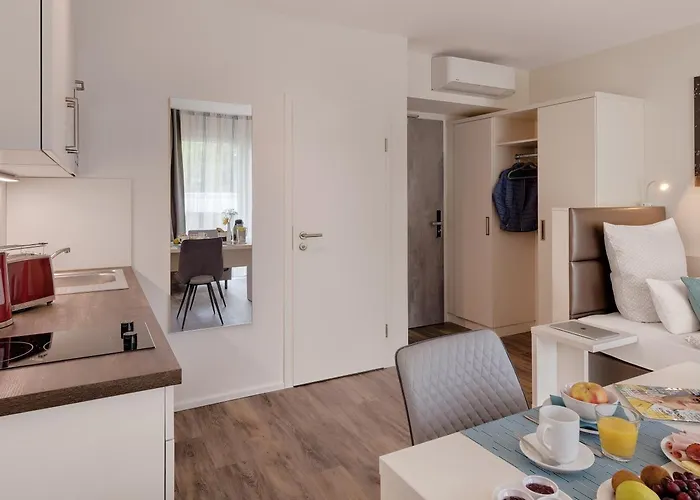 Amper Art Hotel