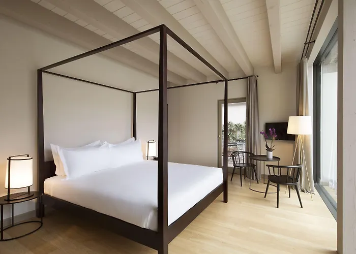 Opera35 Boutique Hotel