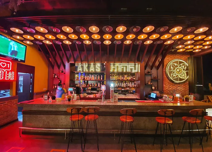 The Twizt - Lifestyle Hostel&Hotel