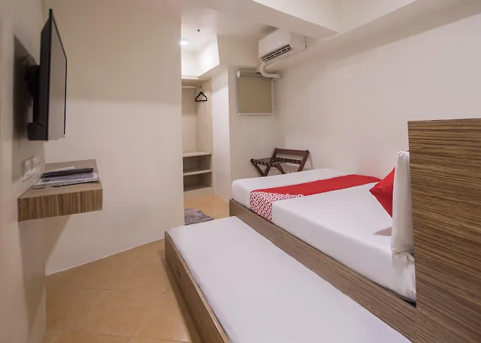 Circuit Hostel
