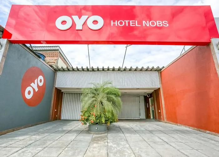 OYO Nobs Hotel, São João de Meriti